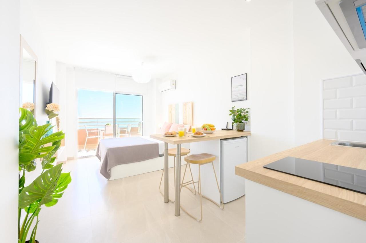 푸엔히롤라 Stella Maris Spectacular Sea, Terrace & Pool By 10Tosea 아파트 외부 사진